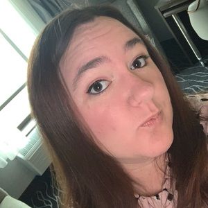 Meet your Posher, Elisabeth